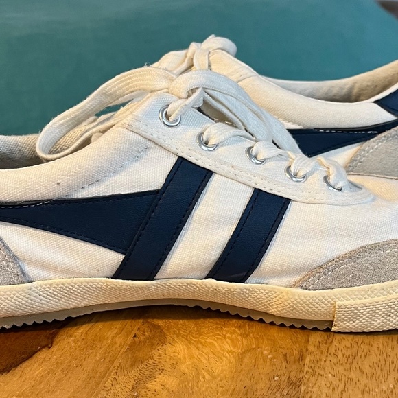 Gola Womens Sneakers - Picture 6 of 8